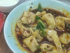 -忆碗面(华新街店)