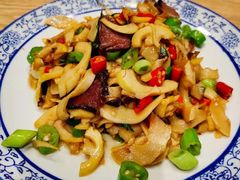 冬笋炒腊味-庆余楼·用心与食材·特色菜&灶头面(仙蠡墩店)