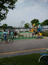 android_upload_pic-云湖游乐园