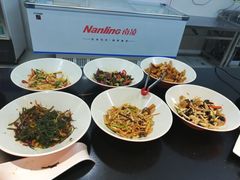 -感恩心素食馆(百世广场店)