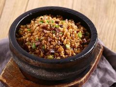 石锅叉烧肉碎炒饭-外婆私房菜(新亚百货店)