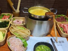 -独食火锅·半米屋台(直营总店)