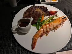 -蔚蓝阁餐厅·Brunch·牛排·威士忌·红酒