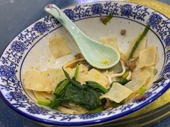 -撒拉人家.酸菜牦牛肉火锅