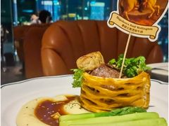 -福楼毕斯罗F Bistronome(国贸商城约会地标景观店)