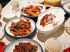 -三人行骨头王火锅(长寿店)
