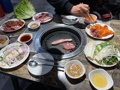 -33韩式自助烧烤(环城南路店)