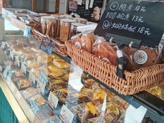 -B.O.M波姆烘焙(凤凰街店)
