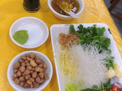 -官塘陈记鱼生·潮汕砂锅粥·牛肉火锅(潮枫路总店)