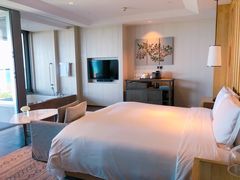 -瑰丽酒店·海吧·天际下午茶·现场DJ·天台酒吧