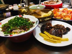 -六合居·明厨亮灶餐厅(成双大道店)