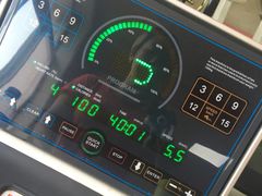 -英特健身俱乐部