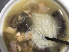-文山荷鲜居(翠湖店)