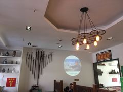 大堂-山沟沟羊小馆&烤全羊羊肉汤(麦岛店)