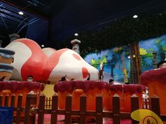 -蓝精灵乐园·世茂精灵之城主题乐园