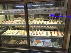 糕点-集杰尚品海鲜烤肉自助餐厅(乳山振华店)