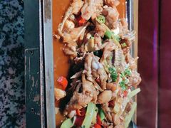 -蛙舍·炭烧牛蛙(东百中心店)
