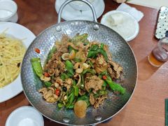 -湖南人家湘菜馆(镇江路店)