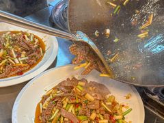 -洪霞餐馆·川菜·鲜货现炒(两江春城店)