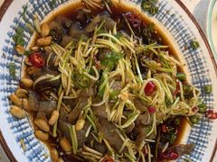 -巧克力渔家.小船海鲜胶东菜(万平口店)