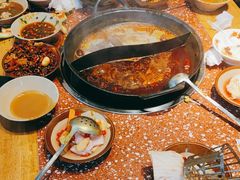 -赵美丽·重庆社区火锅·直营店(火车东站·中豪国际店)