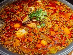 -麻六记(凤凰汇店)