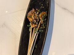 -嗨辣小聚·盘锦河蟹·海鲜烧烤龙虾(盘锦十年好店)