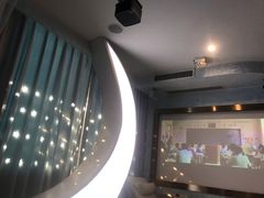 -梦幻城堡轻奢实景酒店(川大望江校区地铁站店)