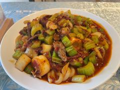 新疆炒米粉-巴扎美食·新疆菜·西域歌舞表演餐厅(新疆大厦店)