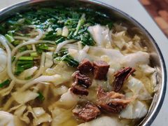 -花溪王记牛肉粉(四季花溪商场店)