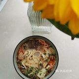 更加能体现口感，我吃的很饱，这种拉面分量确实很足