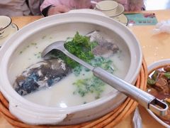 -天乐农家鱼头王(天目湖店)
