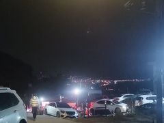 -鬼笑石后山停车场