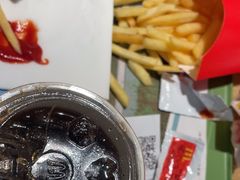 -麦当劳(徐汇漕溪北路百脑汇店)