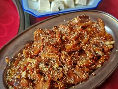 -香猪美食(洛香店)