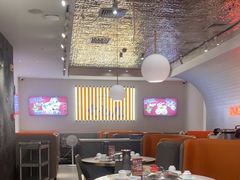 -黄记煌三汁焖锅(新佳丽江汉路店)