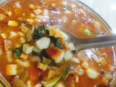 -吴三酸菜麻食酱香面馆(印花布园小区店)
