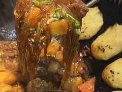 -山河屯铁锅炖(哈西站店)