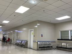 -上海市松江区泗泾医院