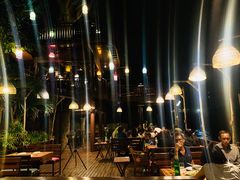 -卷心菜和避孕套餐厅(Pattaya)