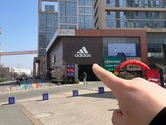 -百年港湾奥特莱斯(香炉礁店)