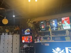 -暴风岛沉浸式体验馆(百联世纪店)