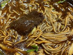 -劝君上当上当一回(剧院老店)