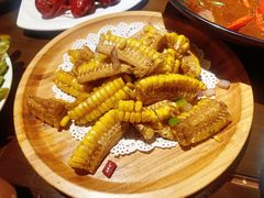 -聚汇三少·龙虾·中餐厅(莫邪路新天地店)