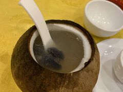 椰子炖乌鸡-鸿达渔港
