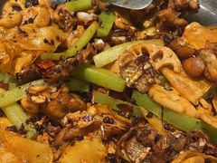 -蛙蛙叫·干锅年代(钻石广场店)