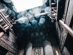 -丝绸小镇荻港古村