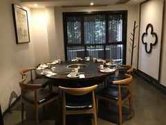 包厢-仁虎老火锅(黄泥磅店)