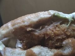 香辣鸡腿堡-肯德基(大桥北服务区东店)