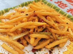 -肥肥虾庄·金牌油焖大虾(东湖欢乐谷店)